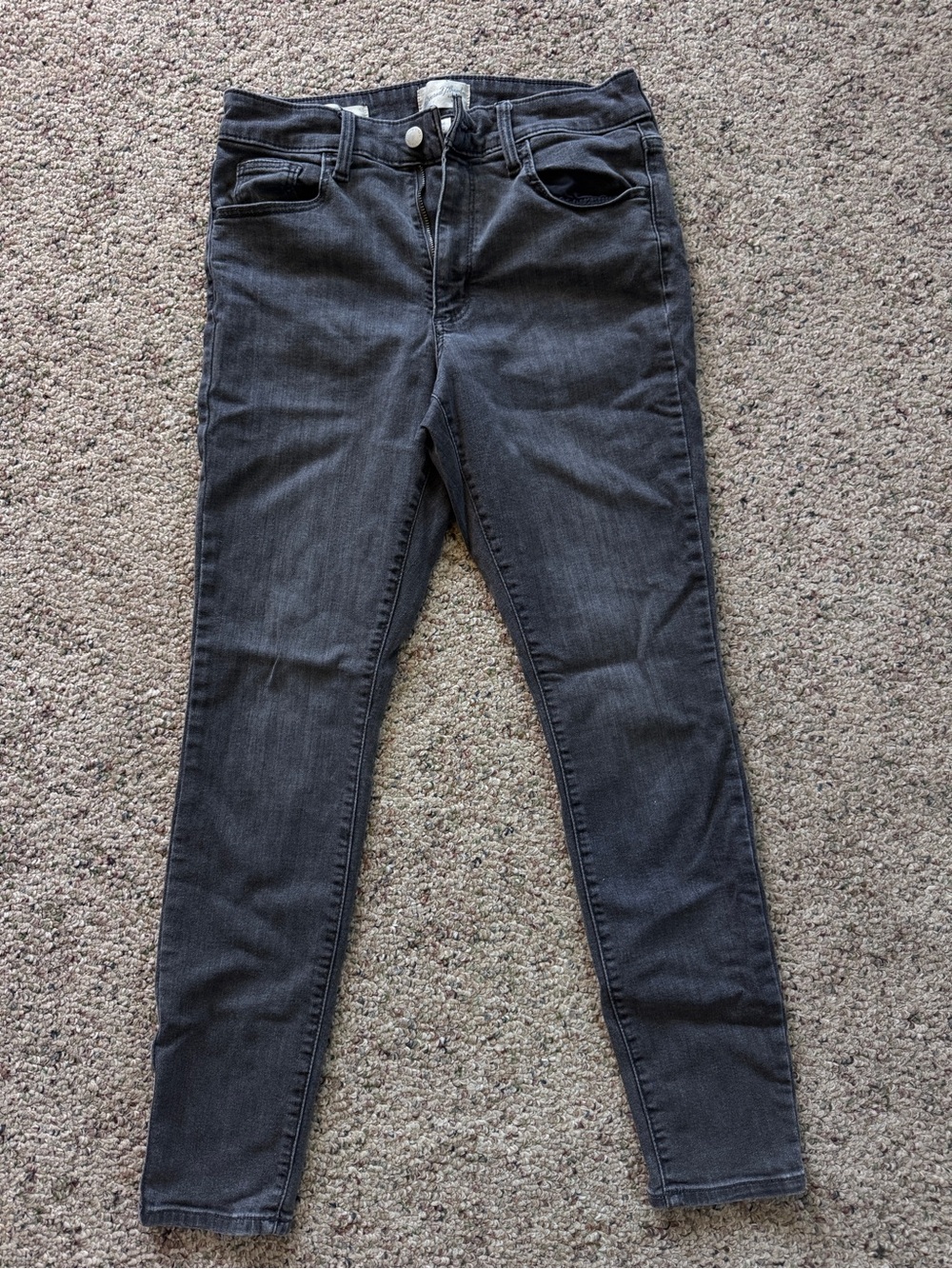Universal Thread Women's Charcoal Skinny Jeans